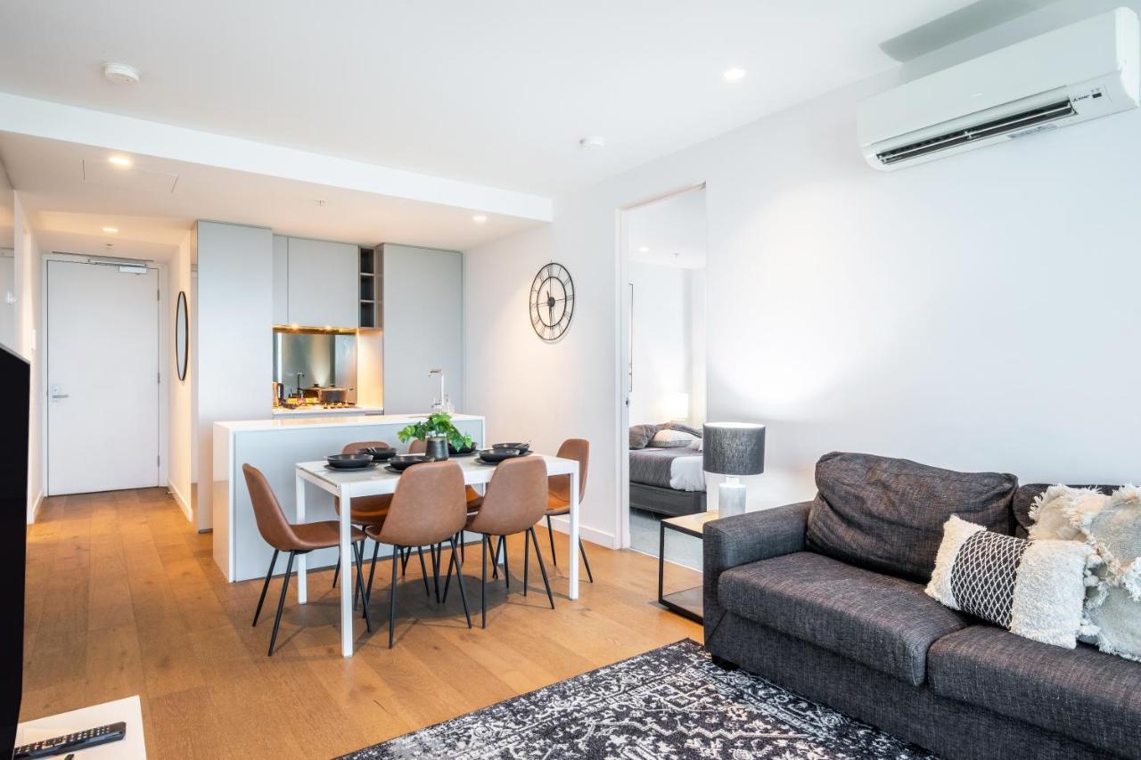 Mega Style Apartments Victoria One Melburne Exterior foto
