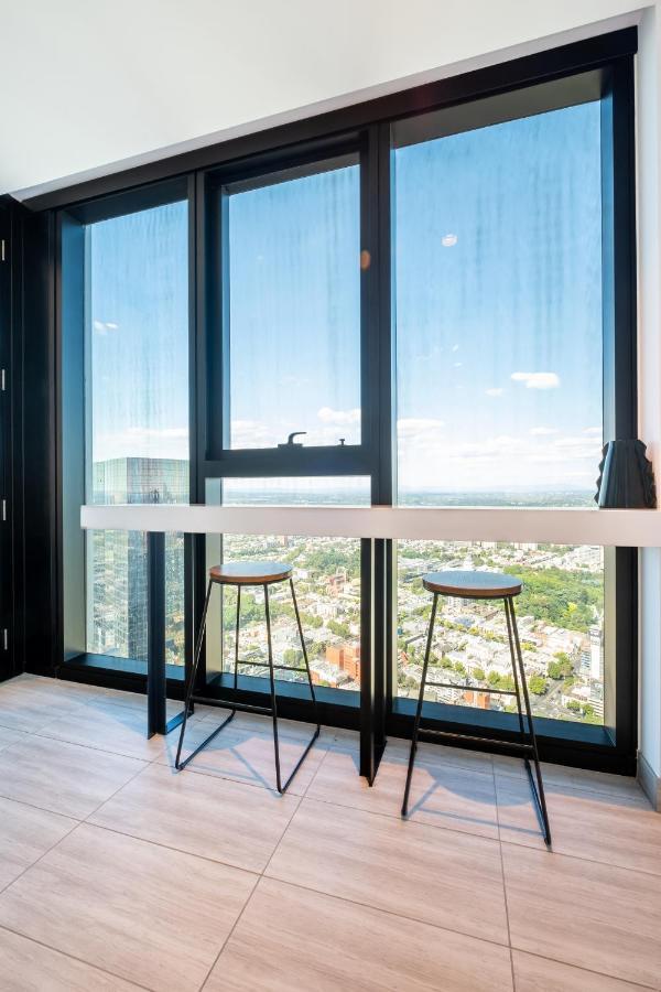 Mega Style Apartments Victoria One Melburne Exterior foto