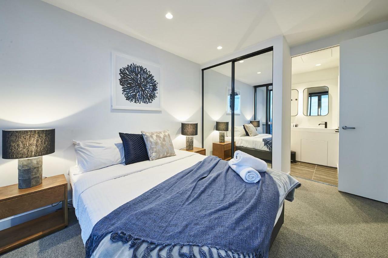 Mega Style Apartments Victoria One Melburne Exterior foto